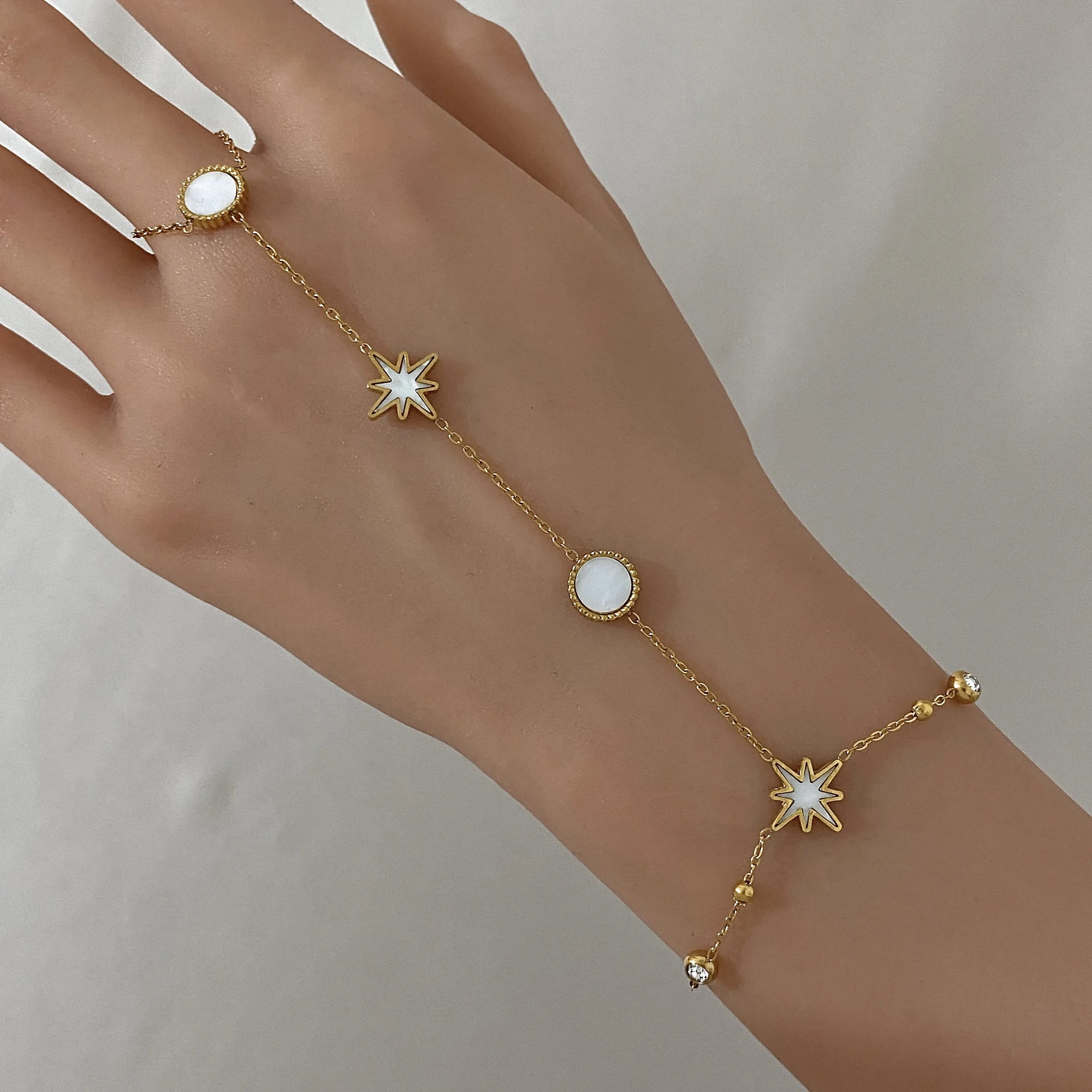 Star Hand Chain Bracelet