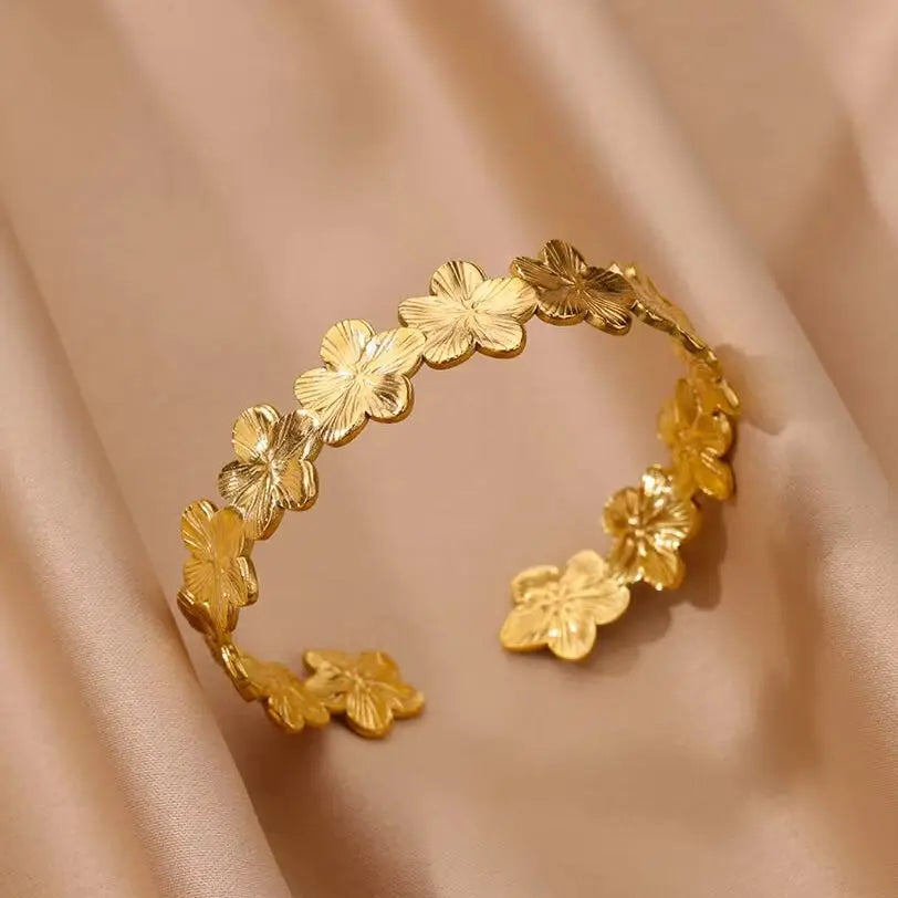 Bangle Flower