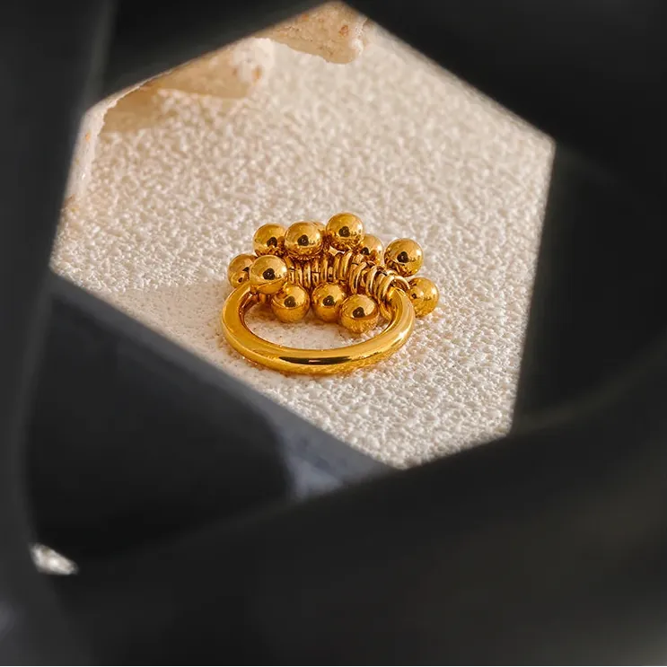 Bague avec Pendentif Boule