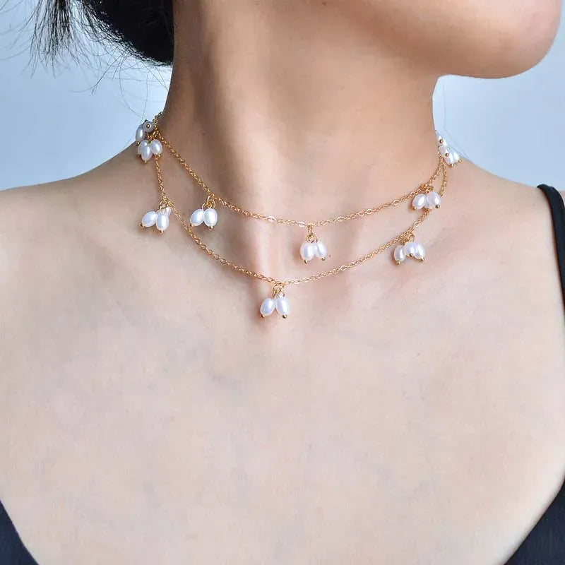 Bijou de Dos avec Perles