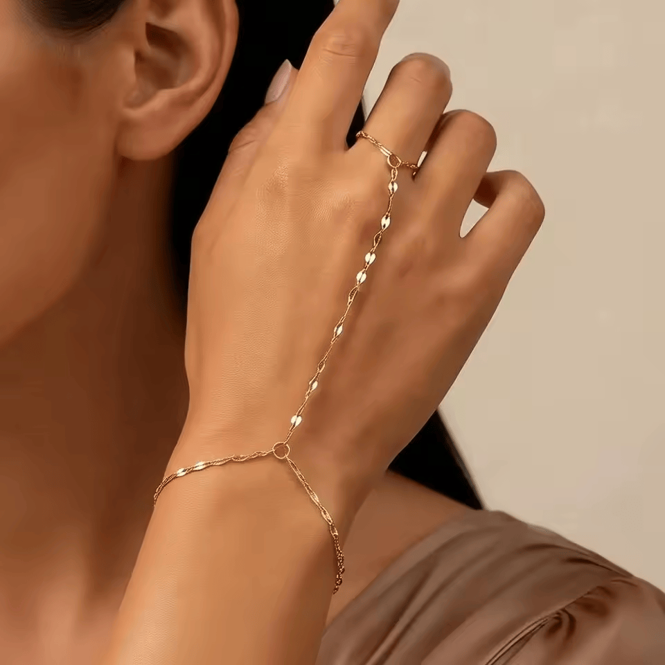 Bijou de main en or