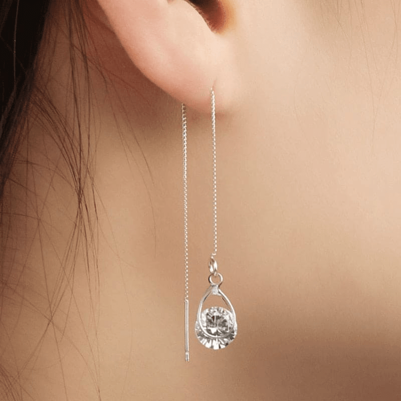 Boucle d'oreille pendante goutte cristal