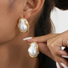 Boucle d&#39;Oreille Pierre Blanche