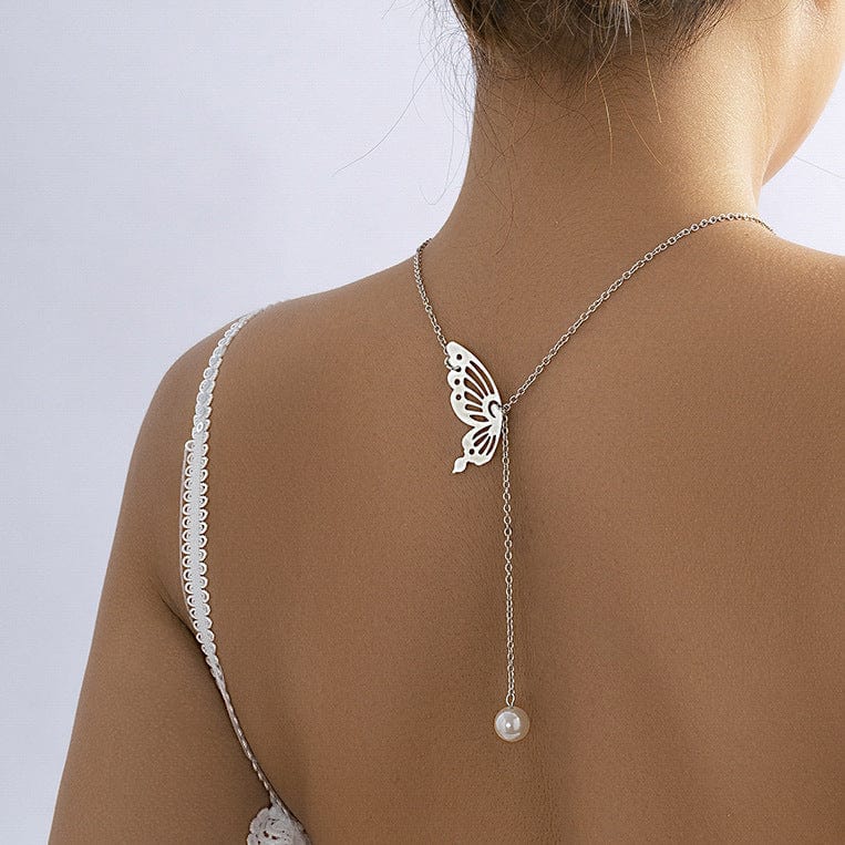 Collier de dos papillon