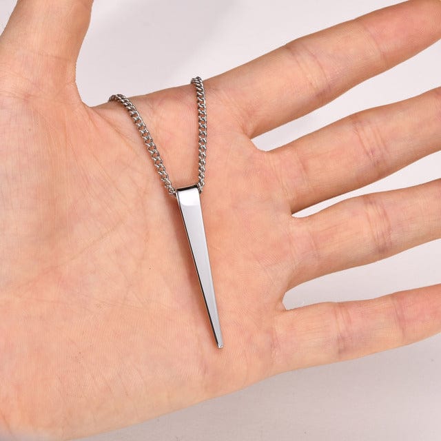 Collier en pique homme