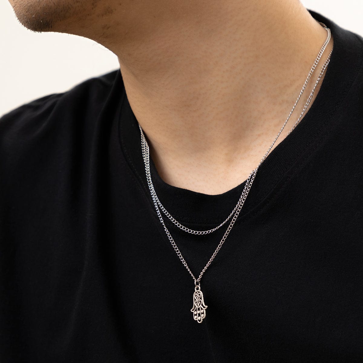 Collier main de fatma homme