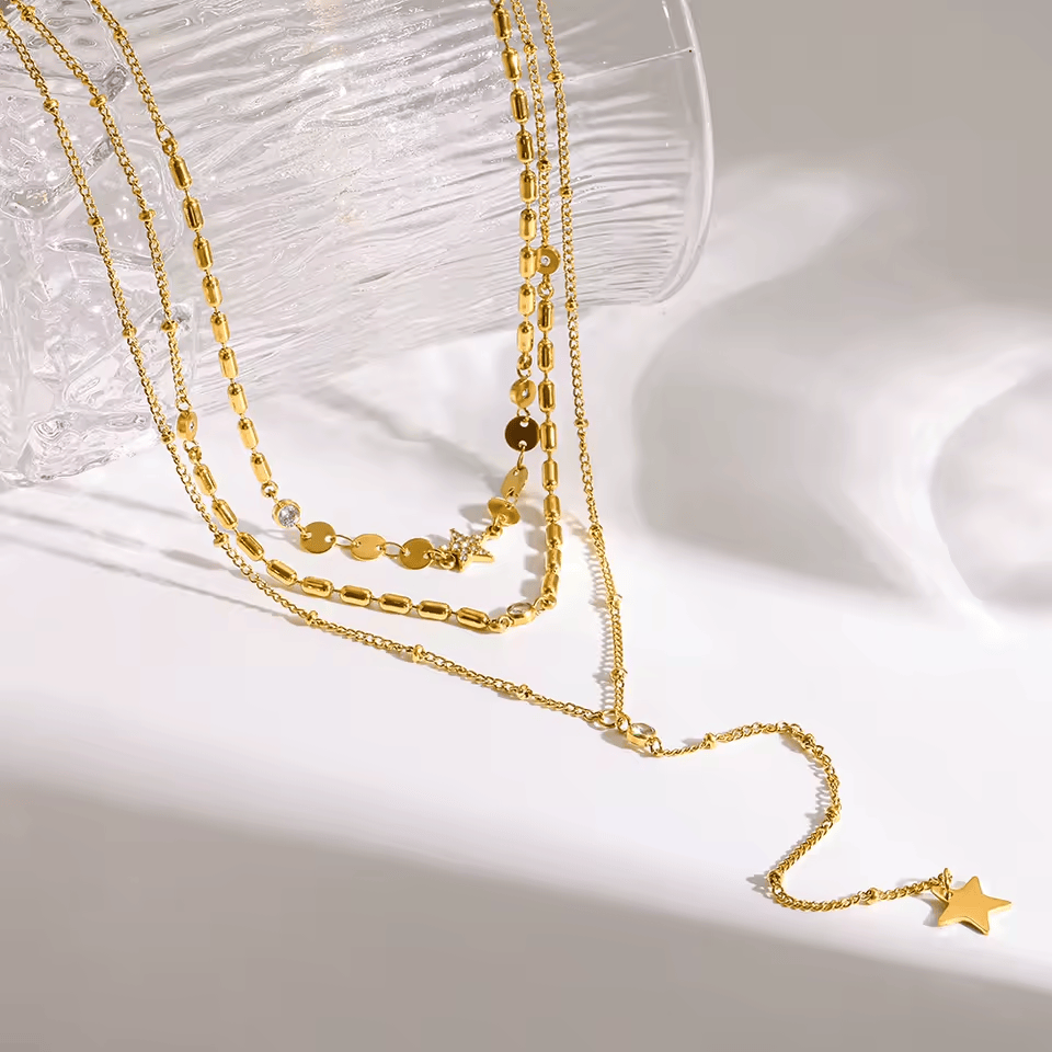 Collier plongeant étoiles
