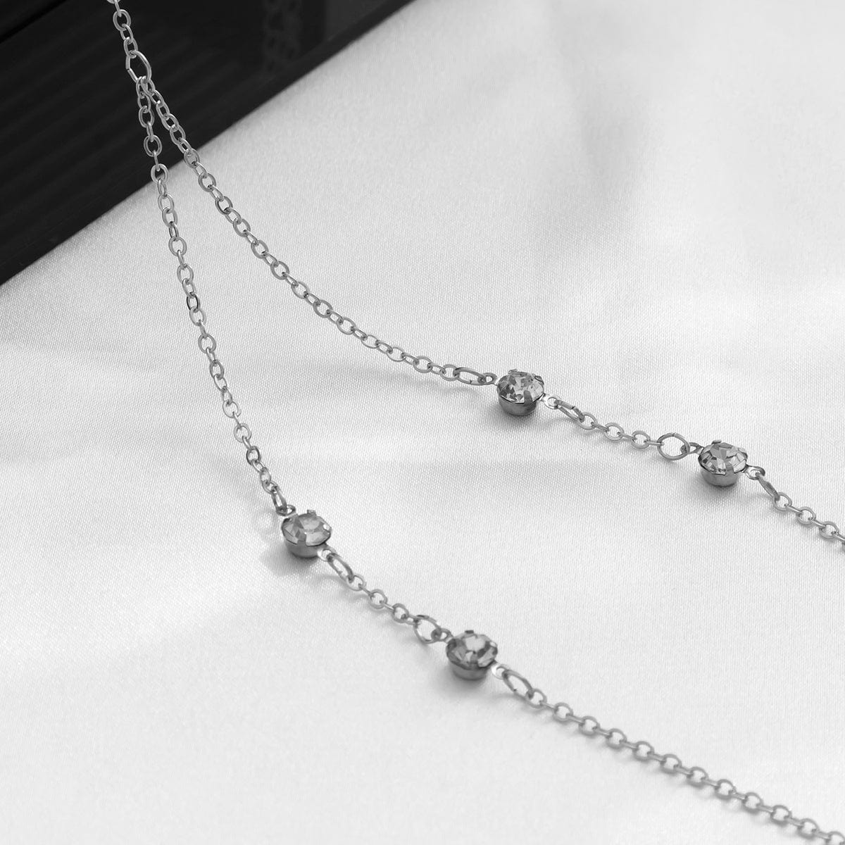 Bijou de sein chaine