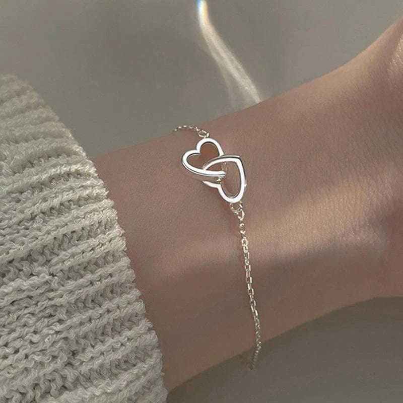 Bracelet avec deux coeur