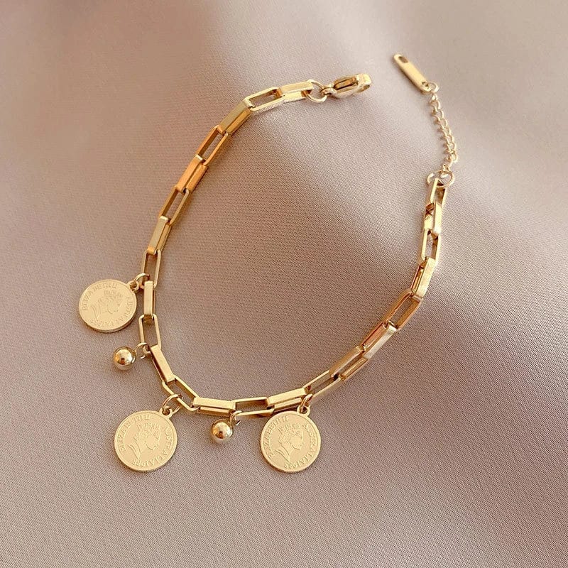 Bracelet avec pieces d'or