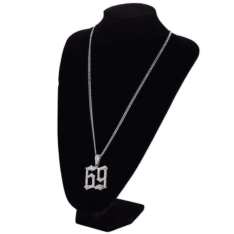 Collier 69